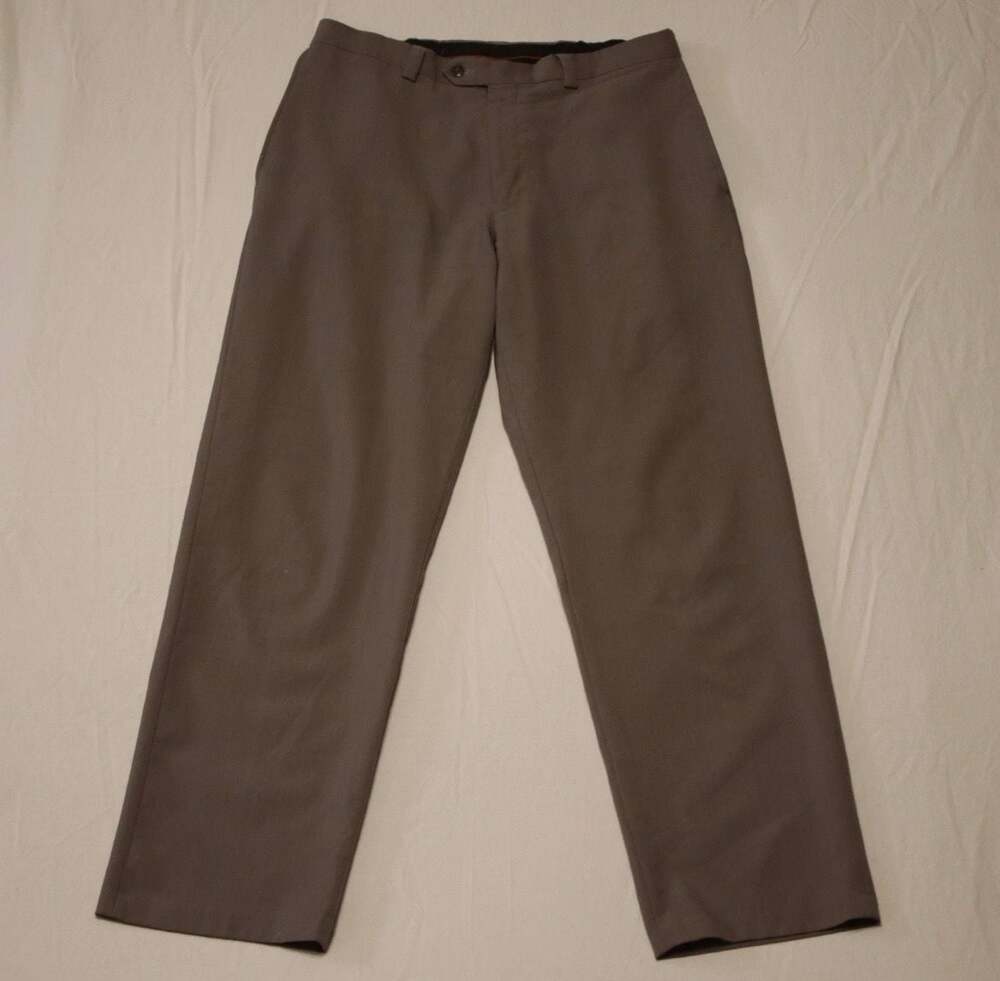Haggar Men's Dress Slacks - Size 32x30, Taupe